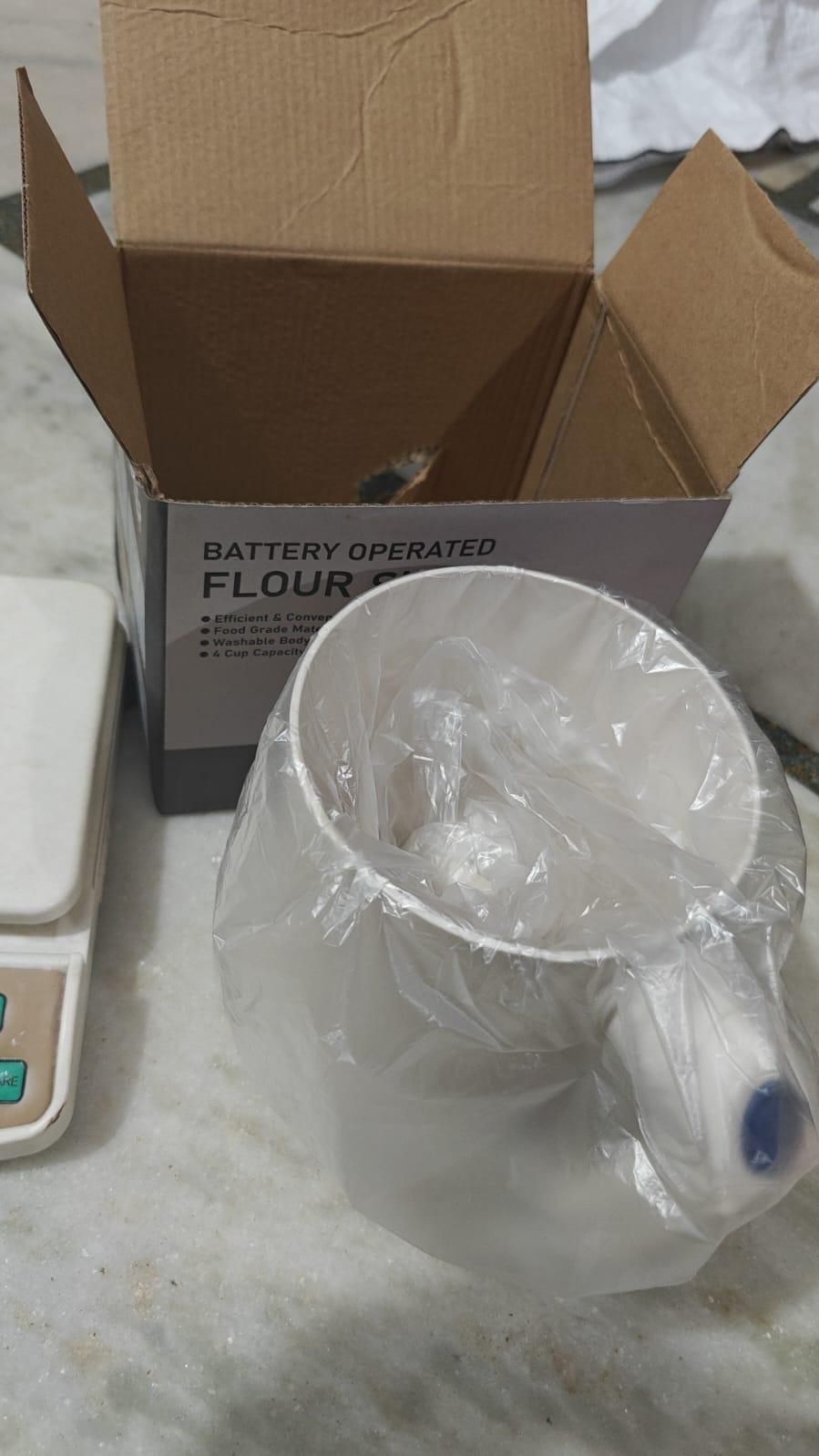 Battery Operated Electric Flour Sifter – Handheld Kitchen Baking Tool