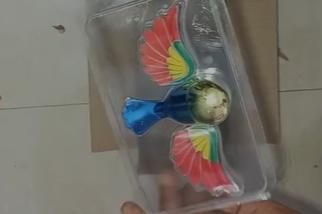 Moving Wind Swinging Bird Wings – Wind-Powered Flying Bird Car & Home Decoration